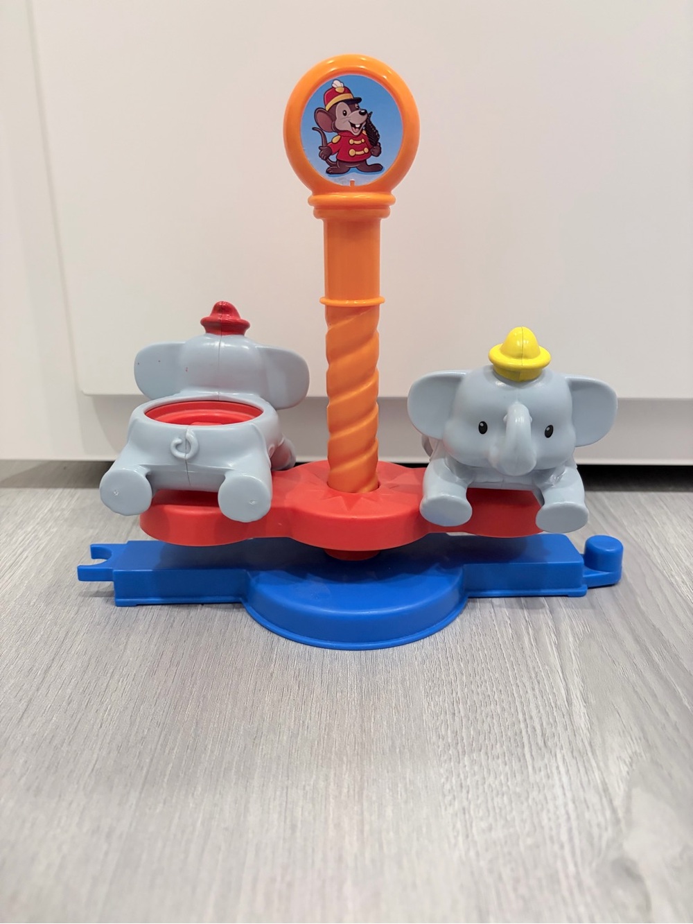 Fisher Price Little People Magical Day at Disney Dumbo Ride